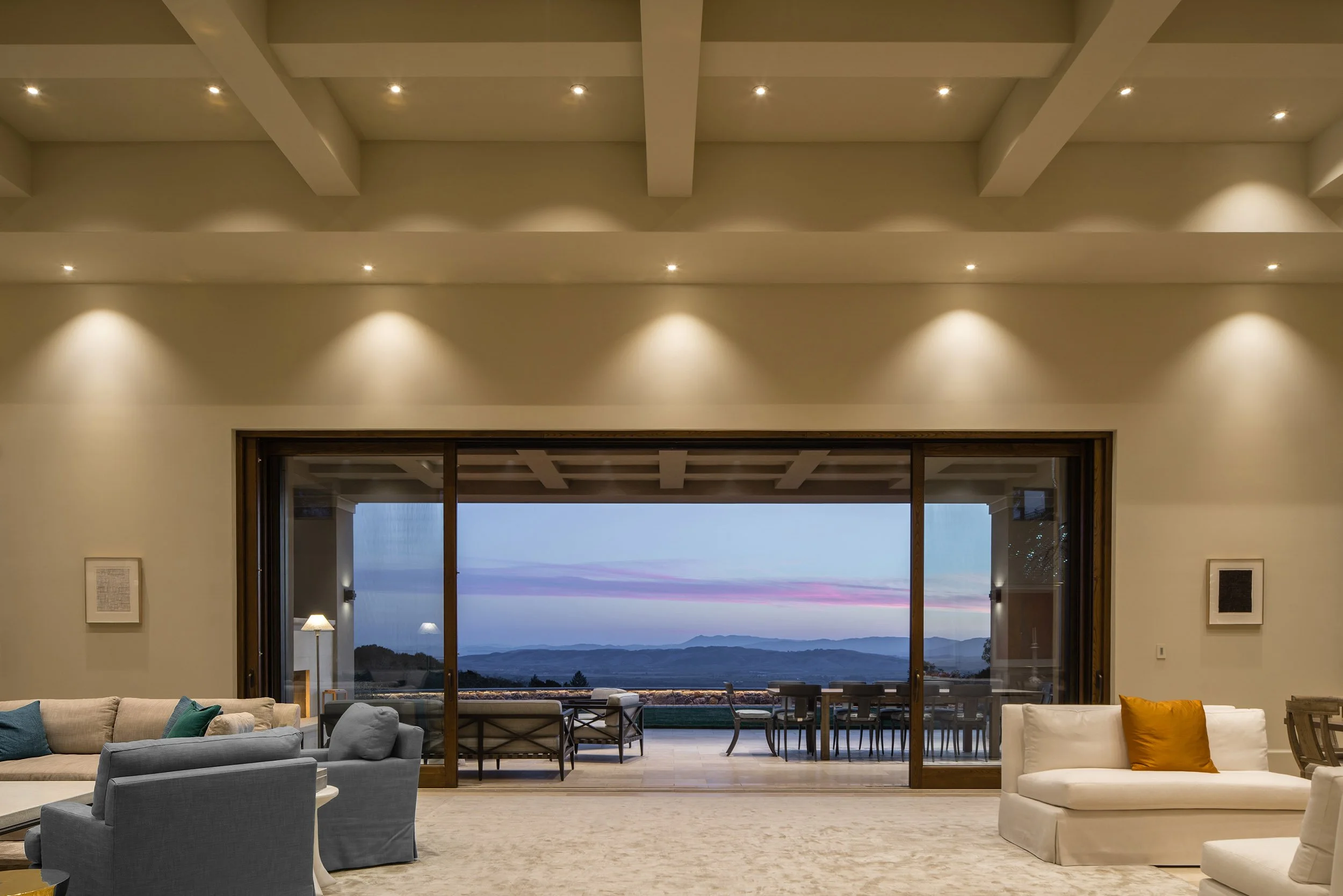 Transitional-2-Sonoma--Sterling-161018-0256--Taylor-Lombardo-Architects.jpg