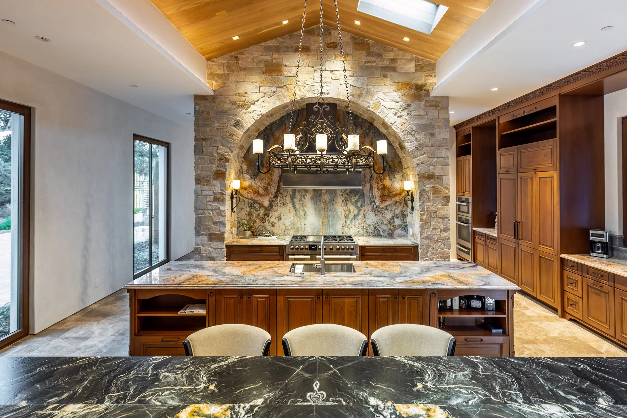 Mediterranean-2-Woodside--TL-BRL-32--Taylor-Lombardo-Architects.jpg