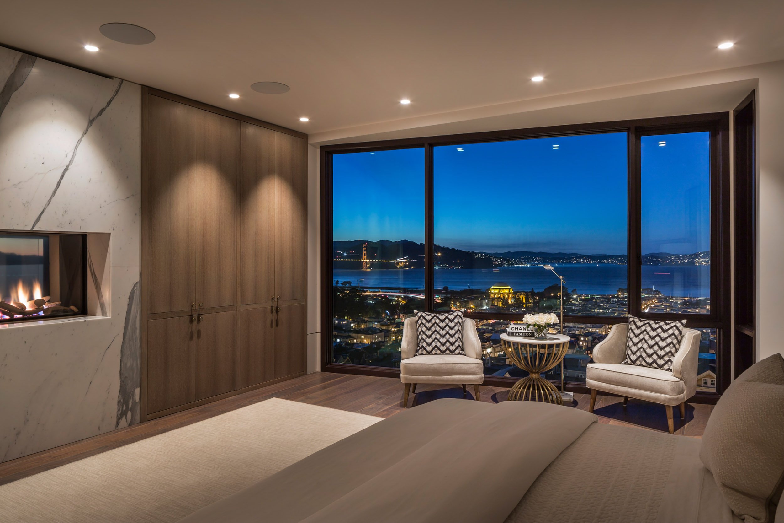 Modern-1-San-Francisco--12-L4-Master-Night-Bed-8978-jpg--Taylor-Lombardo-Architects.jpg
