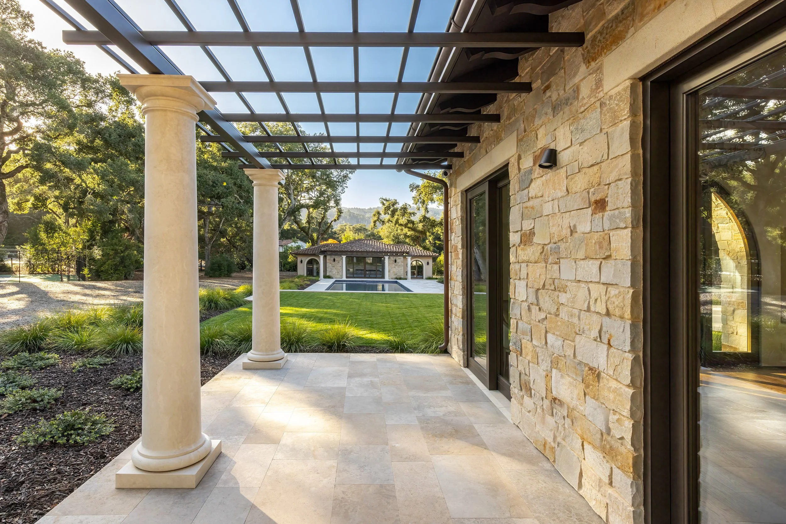 Mediterranean-2-Woodside--TL-BRL-6--Taylor-Lombardo-Architects.jpg