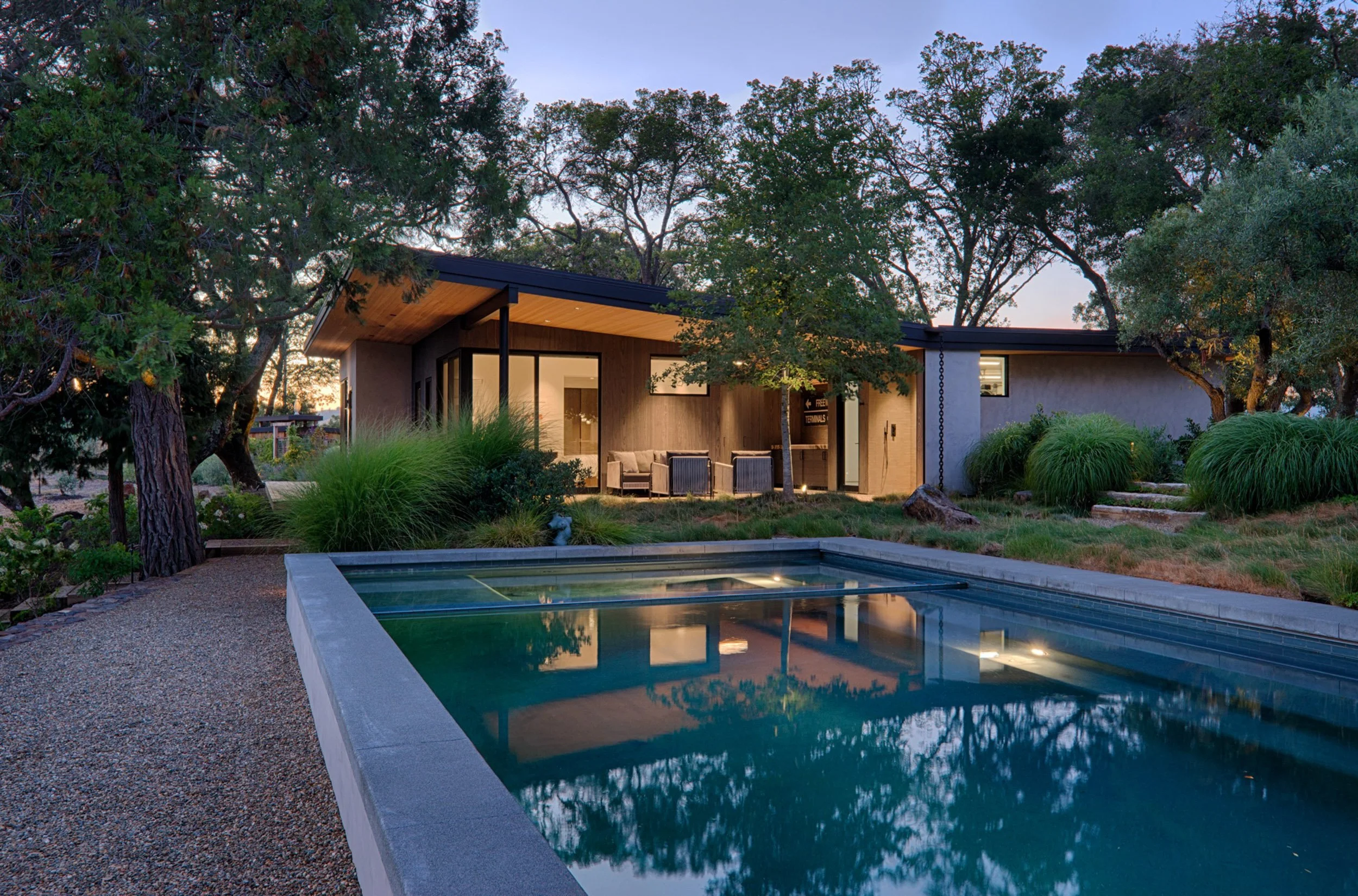 Modern-6-Sonoma--DSC-6890--Taylor-Lombardo-Architects.jpg