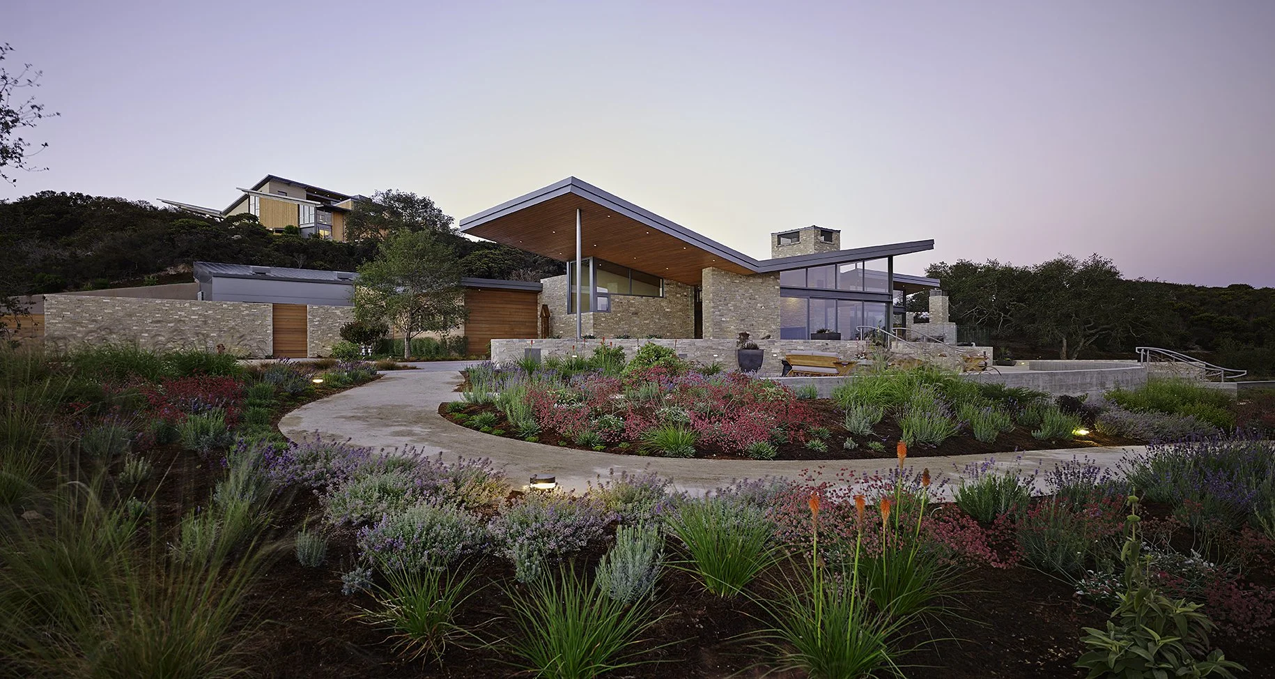 PRESQU'ILE WINERY HOSPITALITY BUILDING