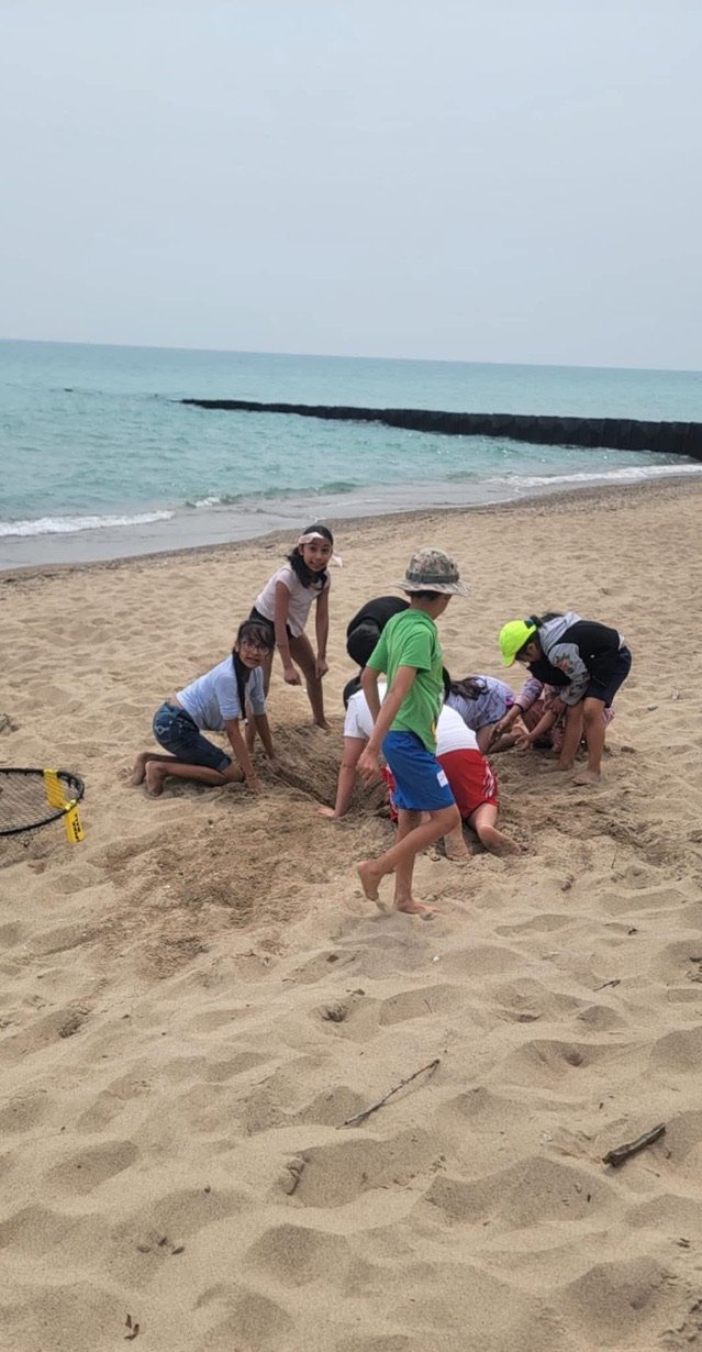 Our legendary hole digging competition