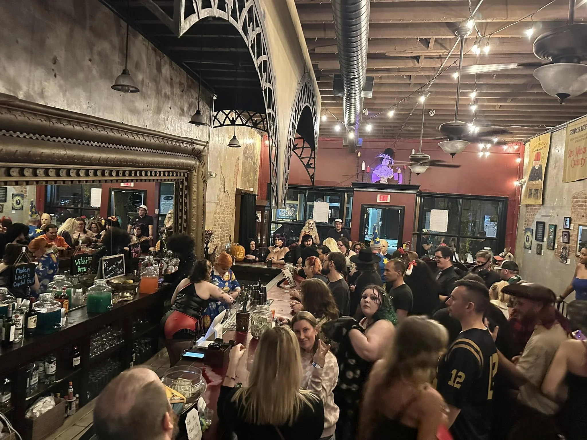 AugustaFringeFestival-BlackCatCarnival-Bar-LeChatNoir.jpg