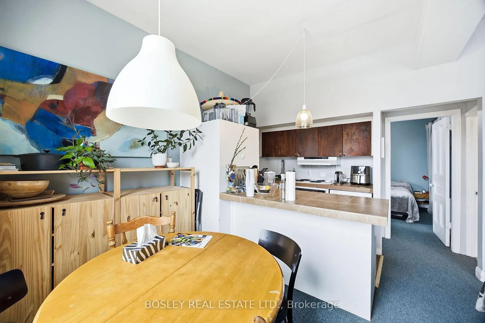 85 walmer rd 15.jpg