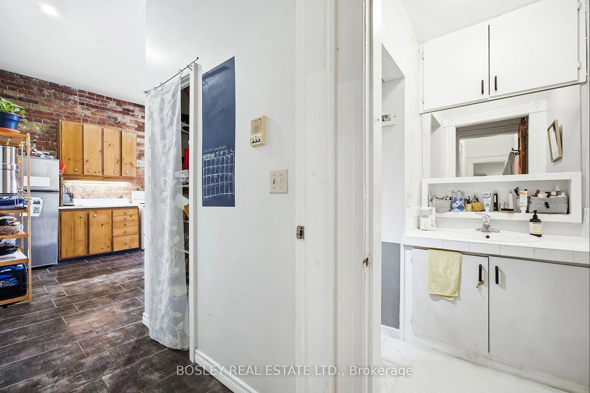 85 walmer rd 7.jpg