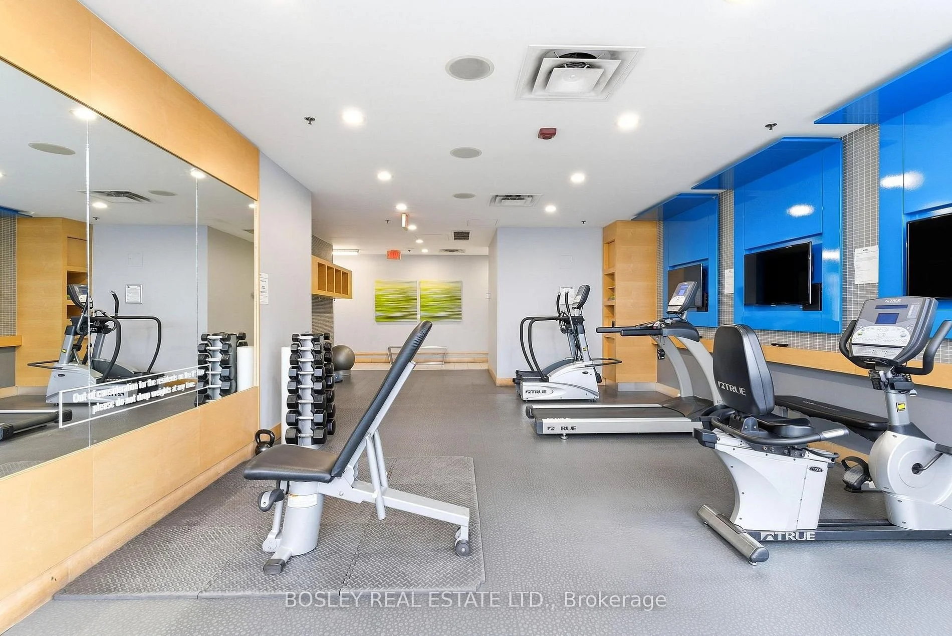 630 Queen St E 708 10.jpg