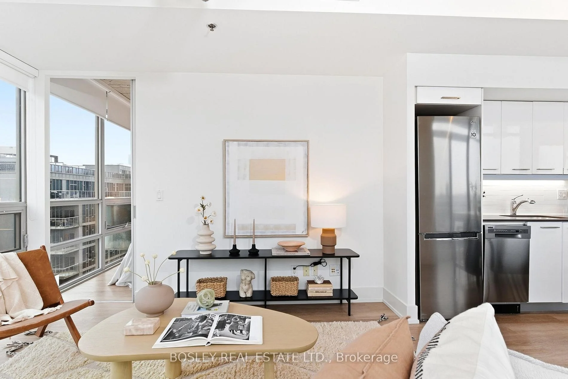 630 Queen St E 708 2.jpg