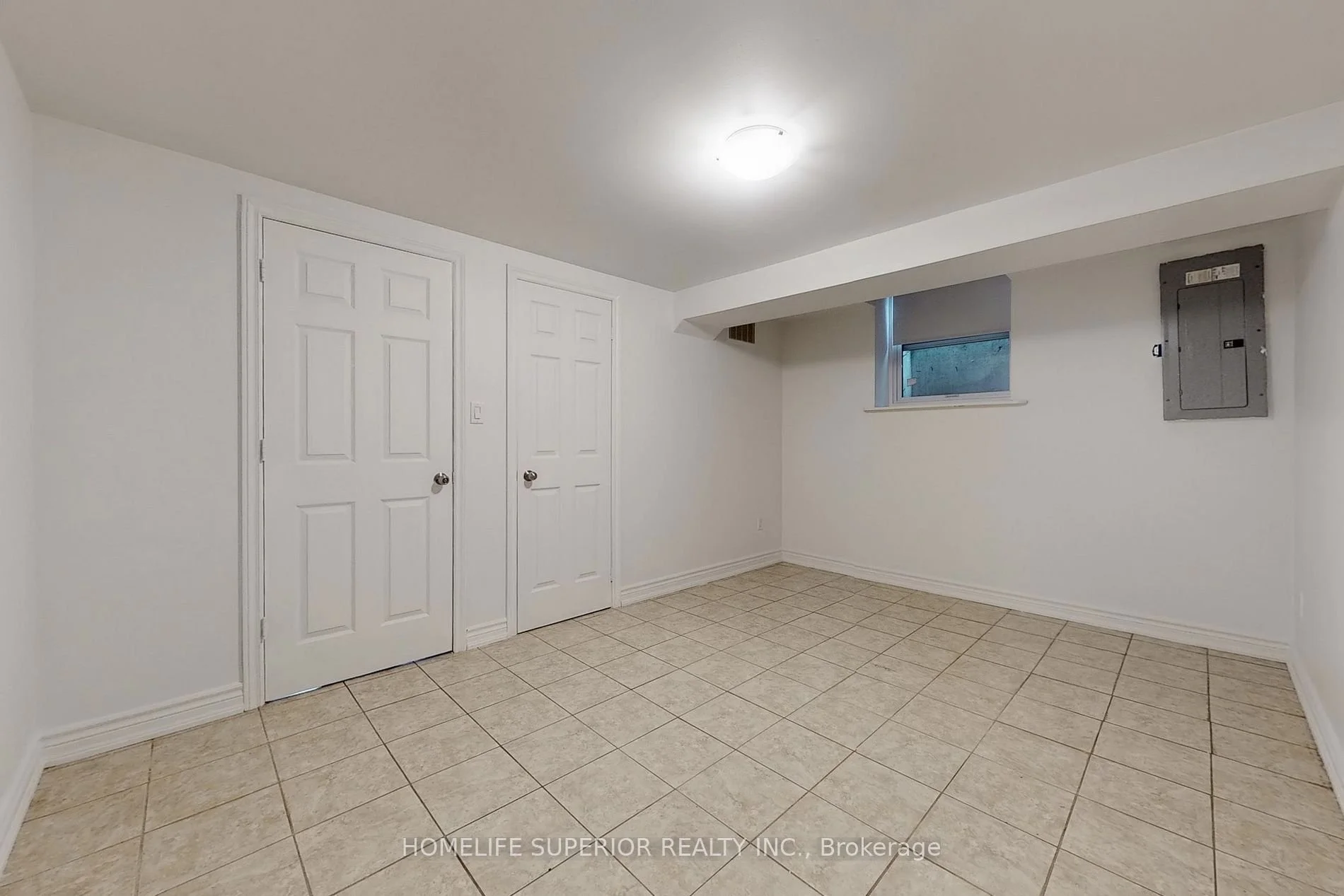 17 Mitchell Ave 10.jpg