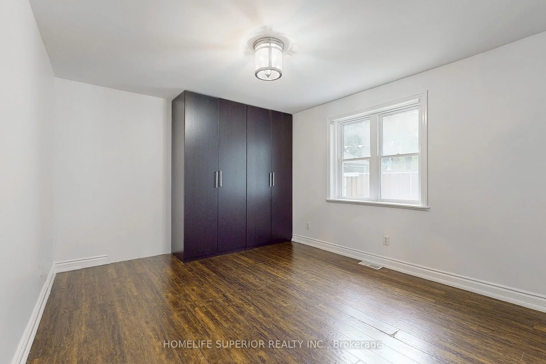 17 Mitchell Ave 5.jpg