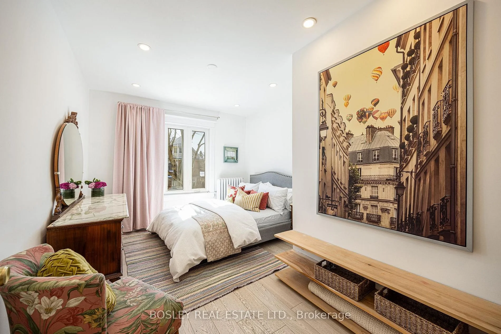 110 Grenadier Rd 16.jpg