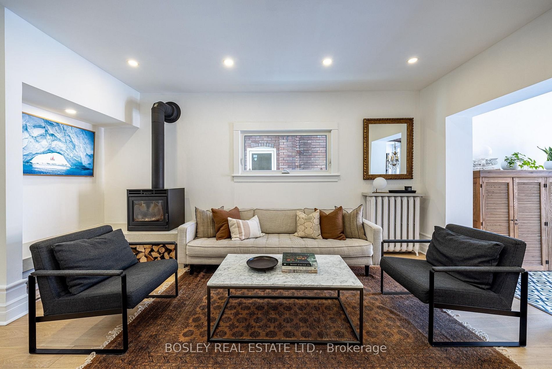 110 Grenadier Rd 3.jpg
