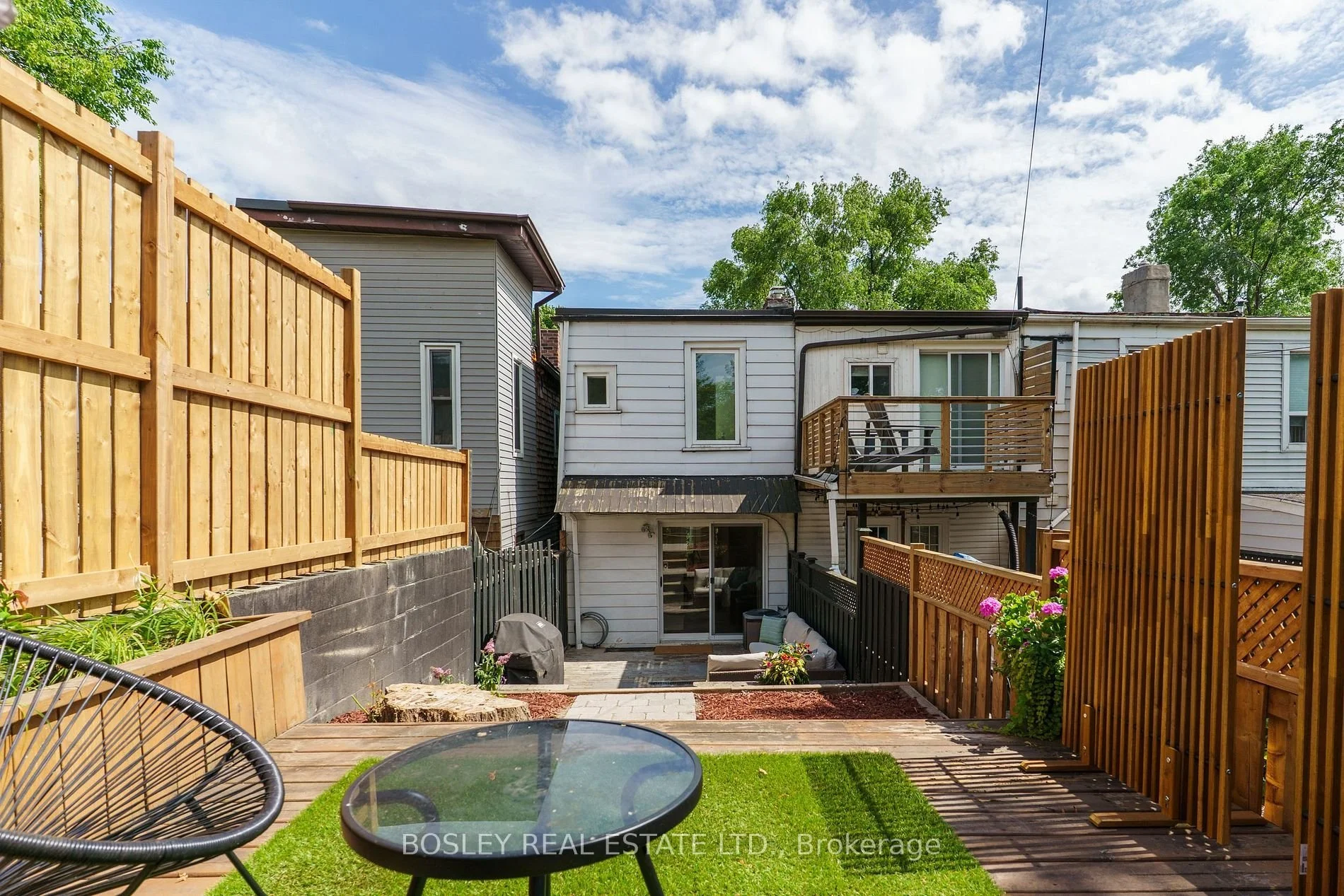 90 Walpole ave 15.jpg