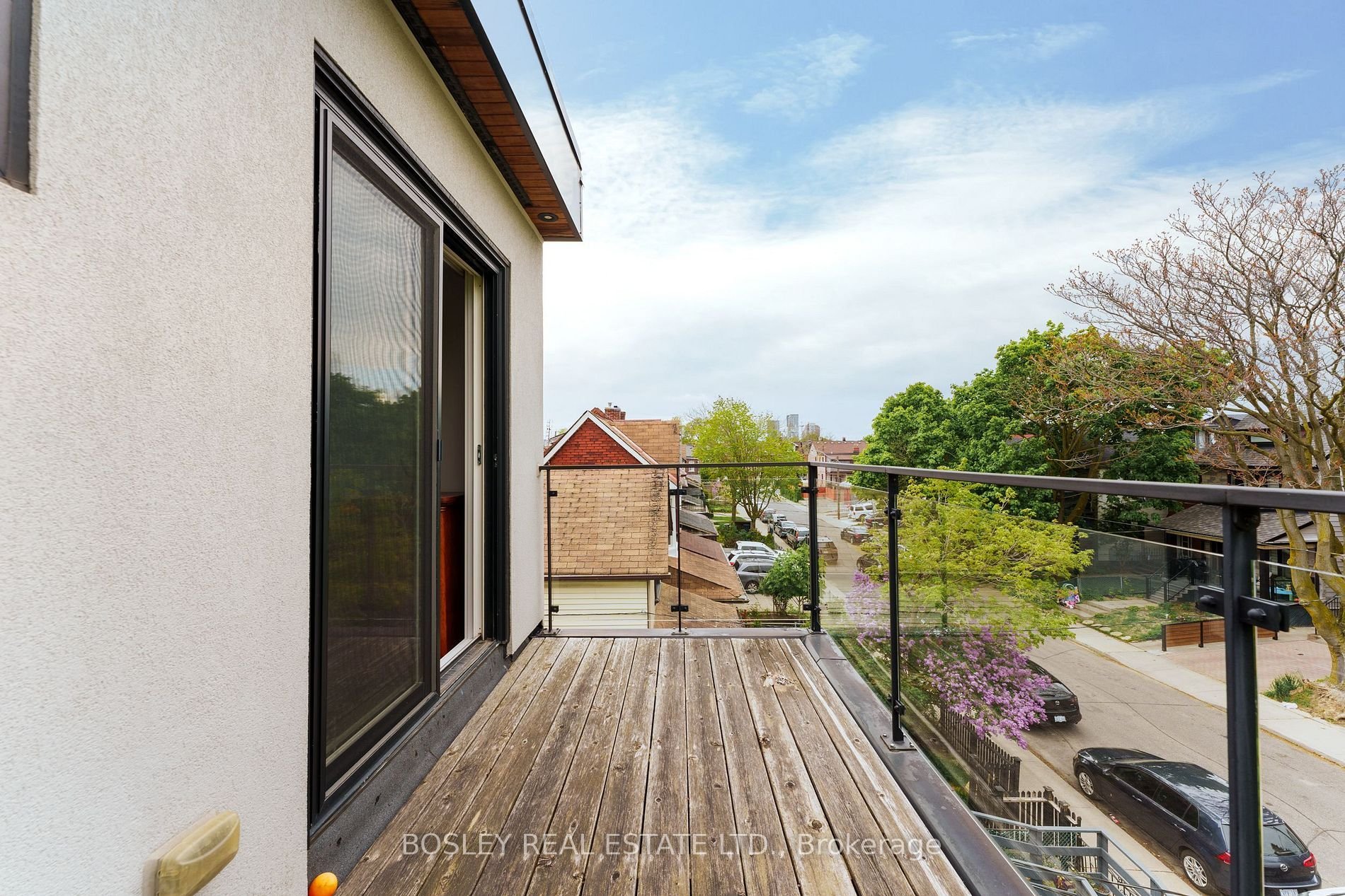 199 Yarmouth Rd 10.jpg