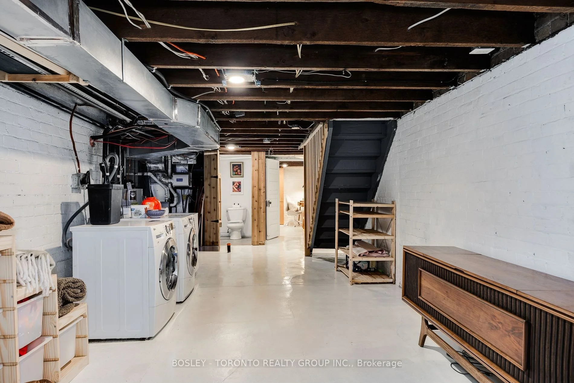 78 winnifred ave 14.jpg