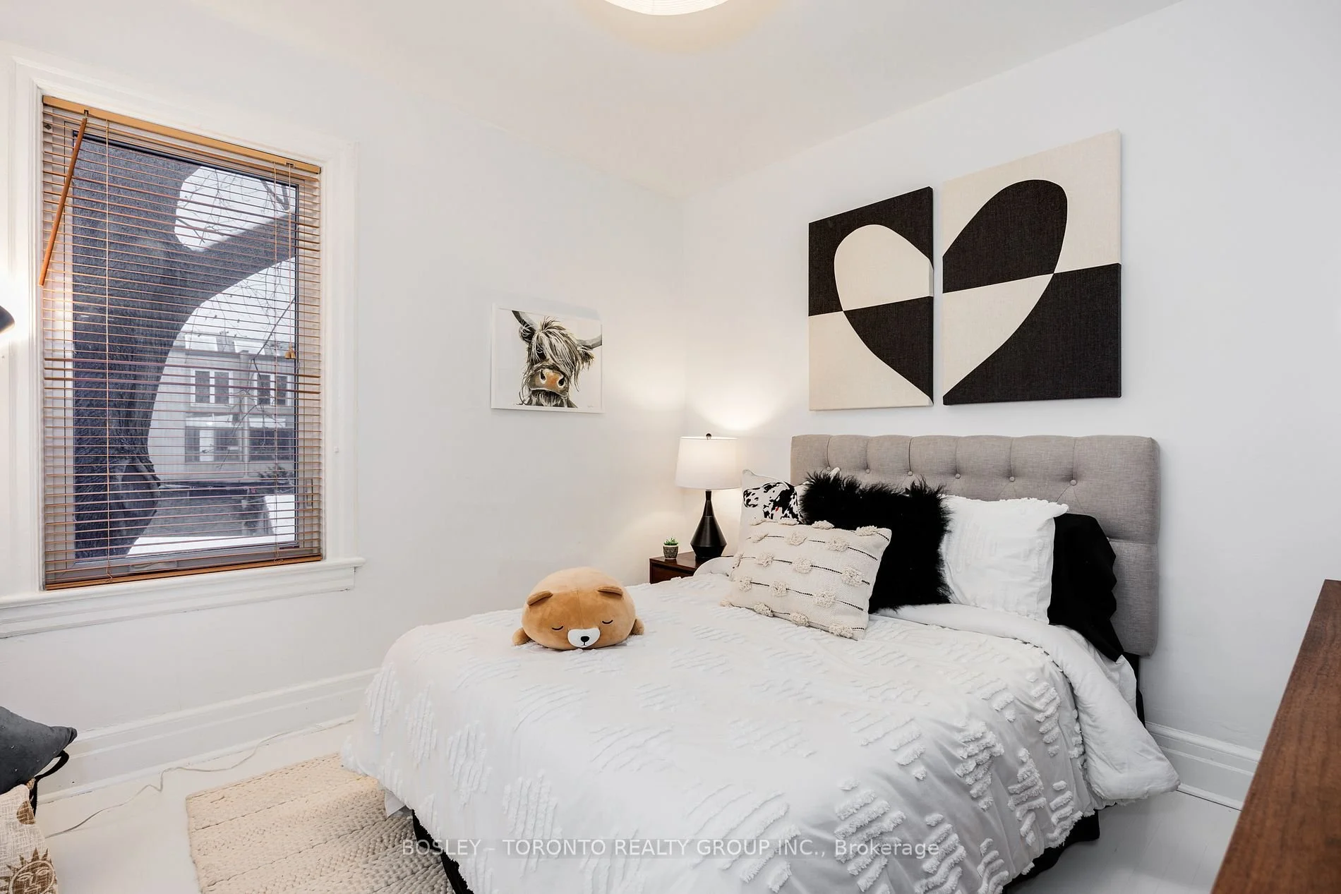 78 winnifred ave 13.jpg