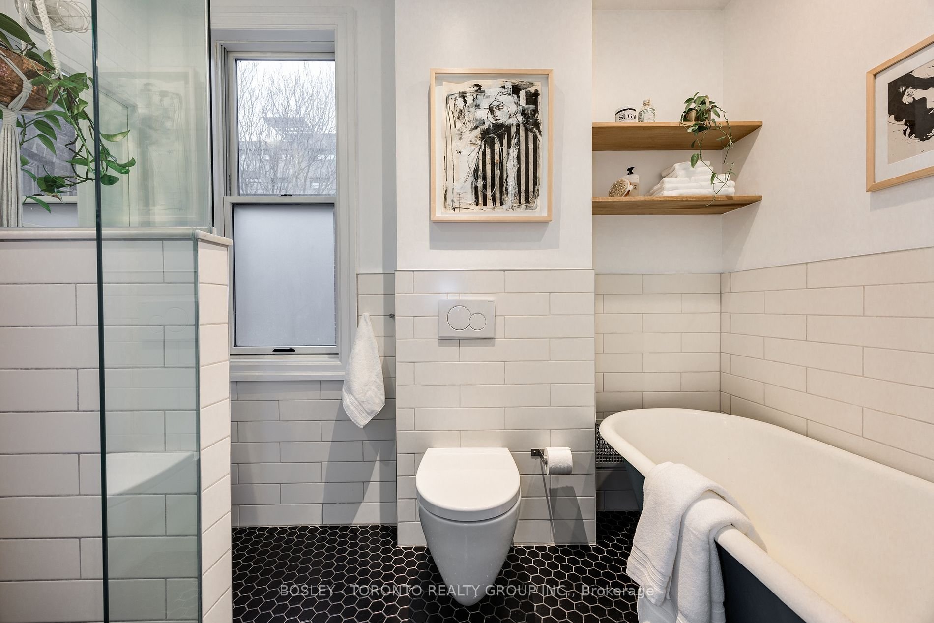 78 winnifred ave 12.jpg