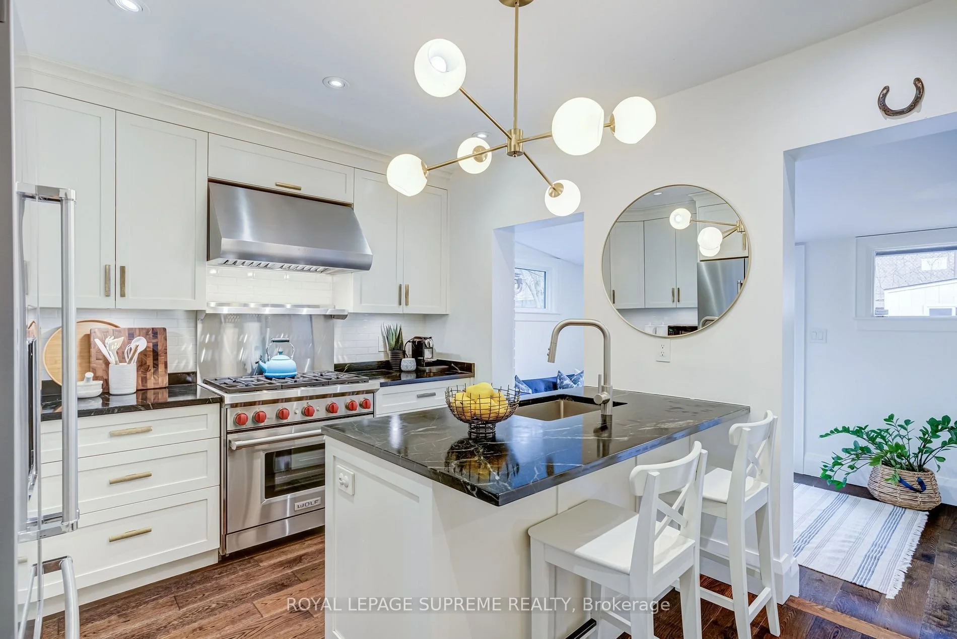 36 Walpole Ave 4.jpg