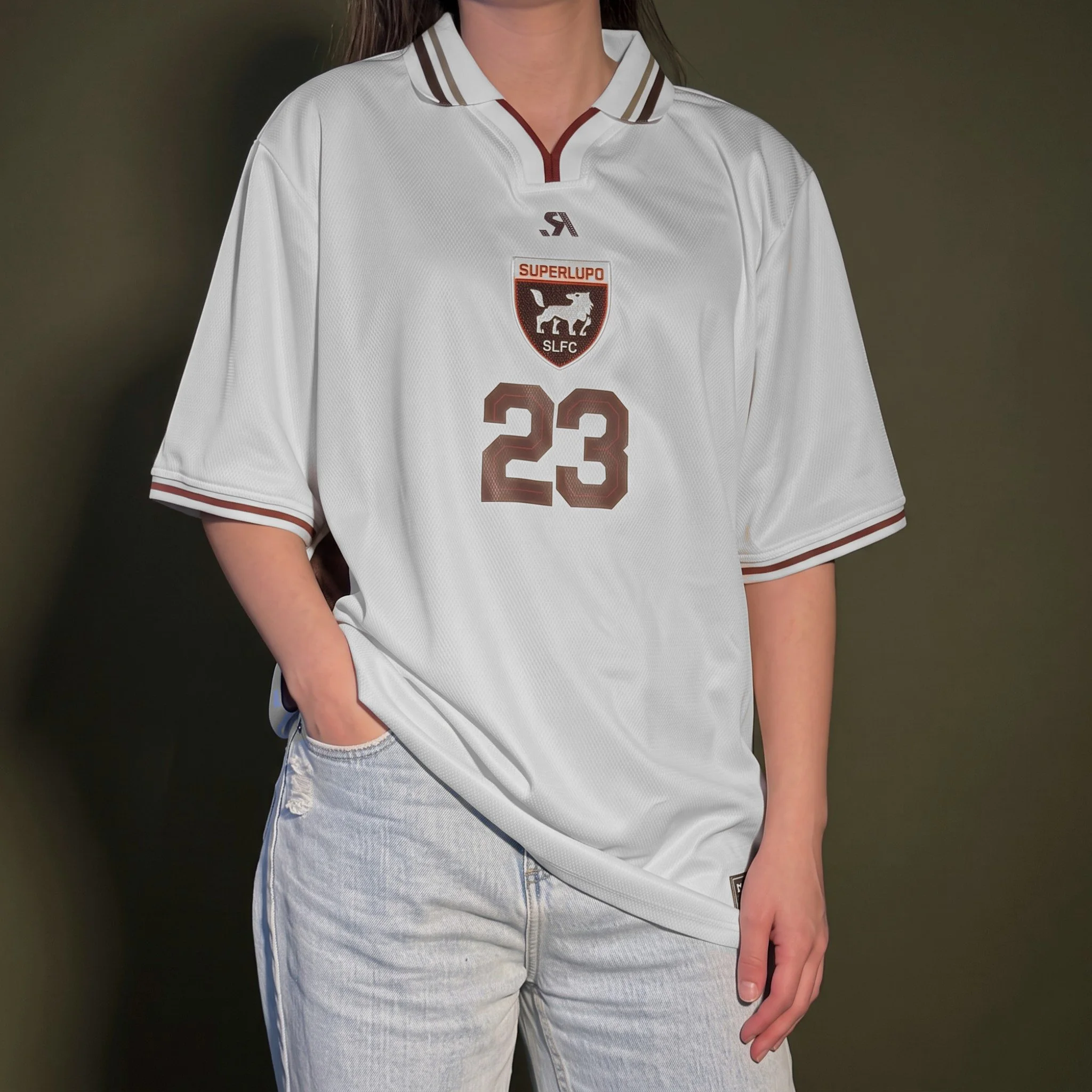 White Collar Shirt Front 1.jpg