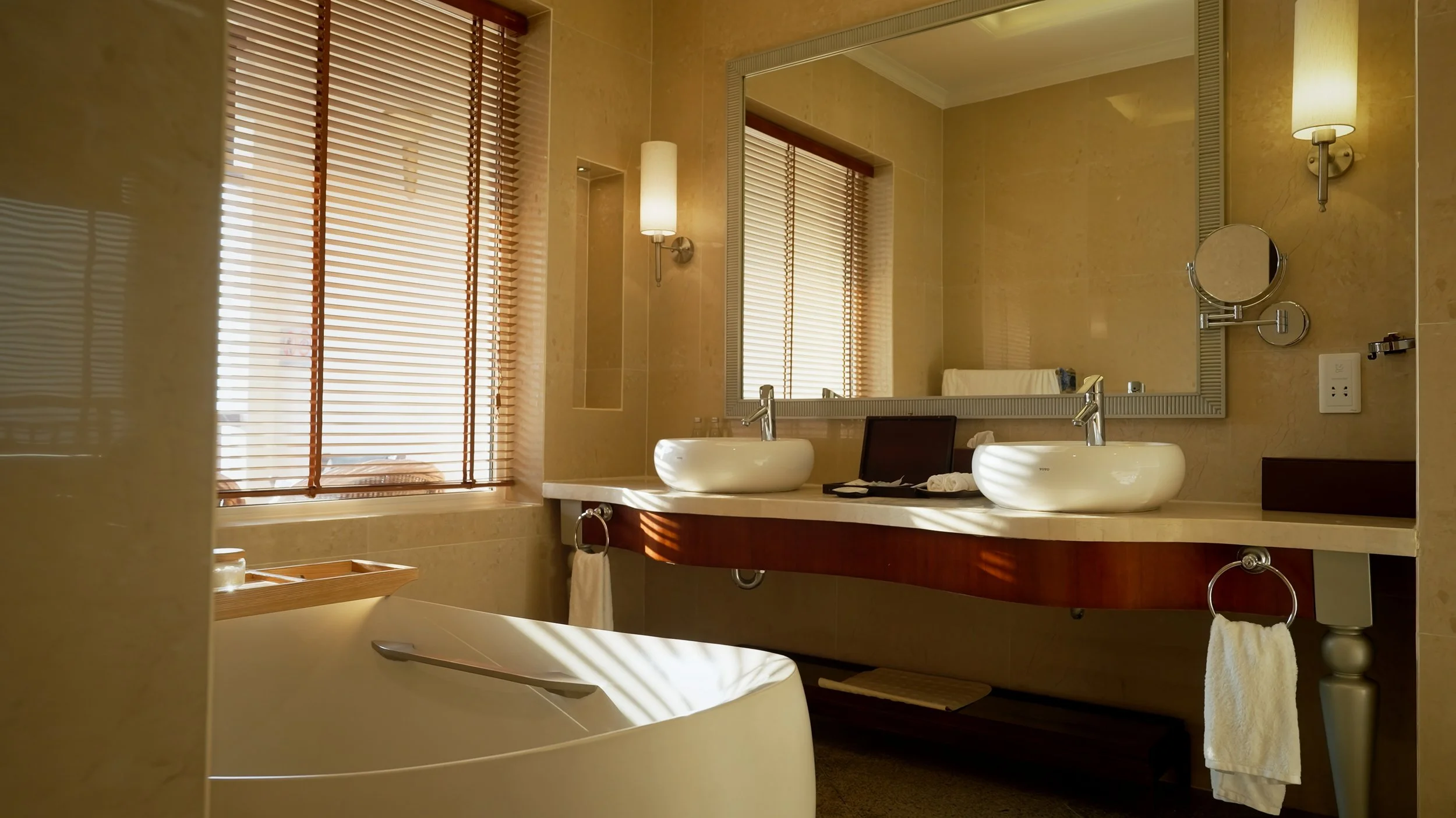 Main video marriott danang_01_00_09_05.jpg