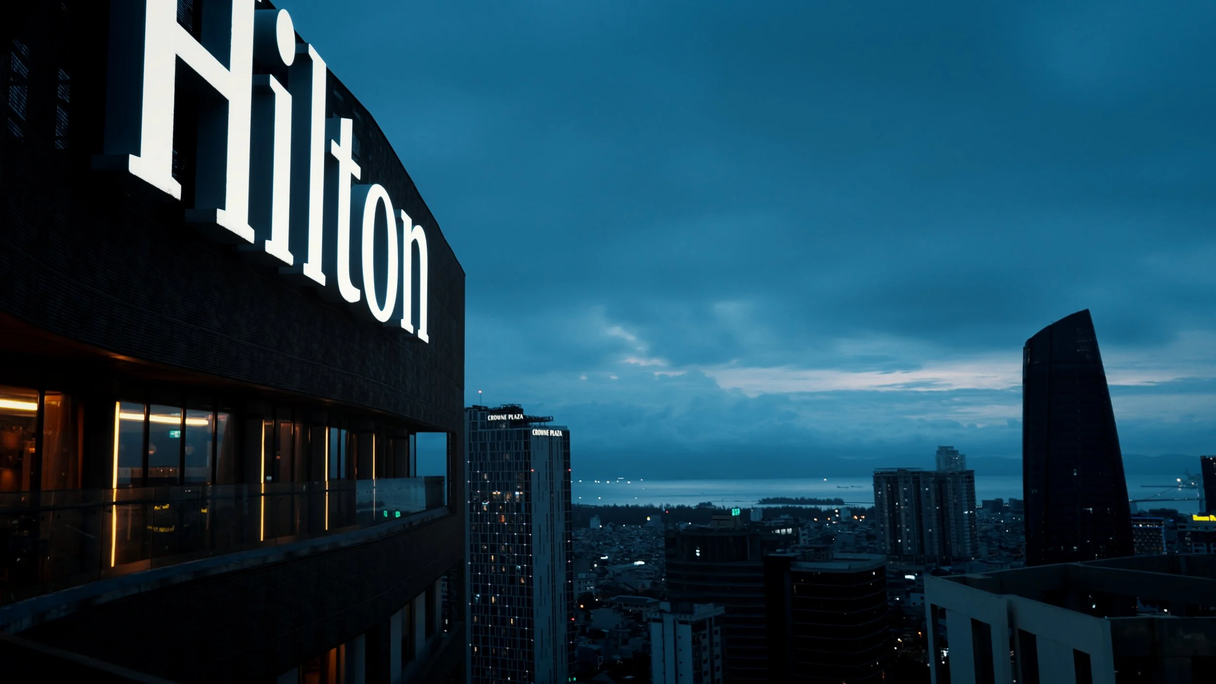 Hilton_1.2.1.jpg