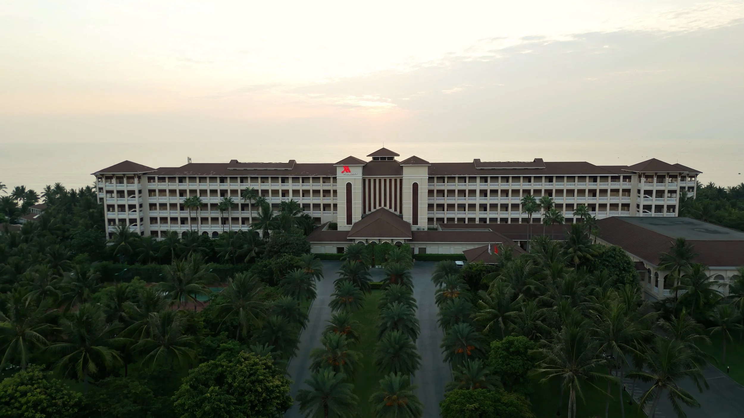 Main video marriott danang_01_00_00_00.jpg