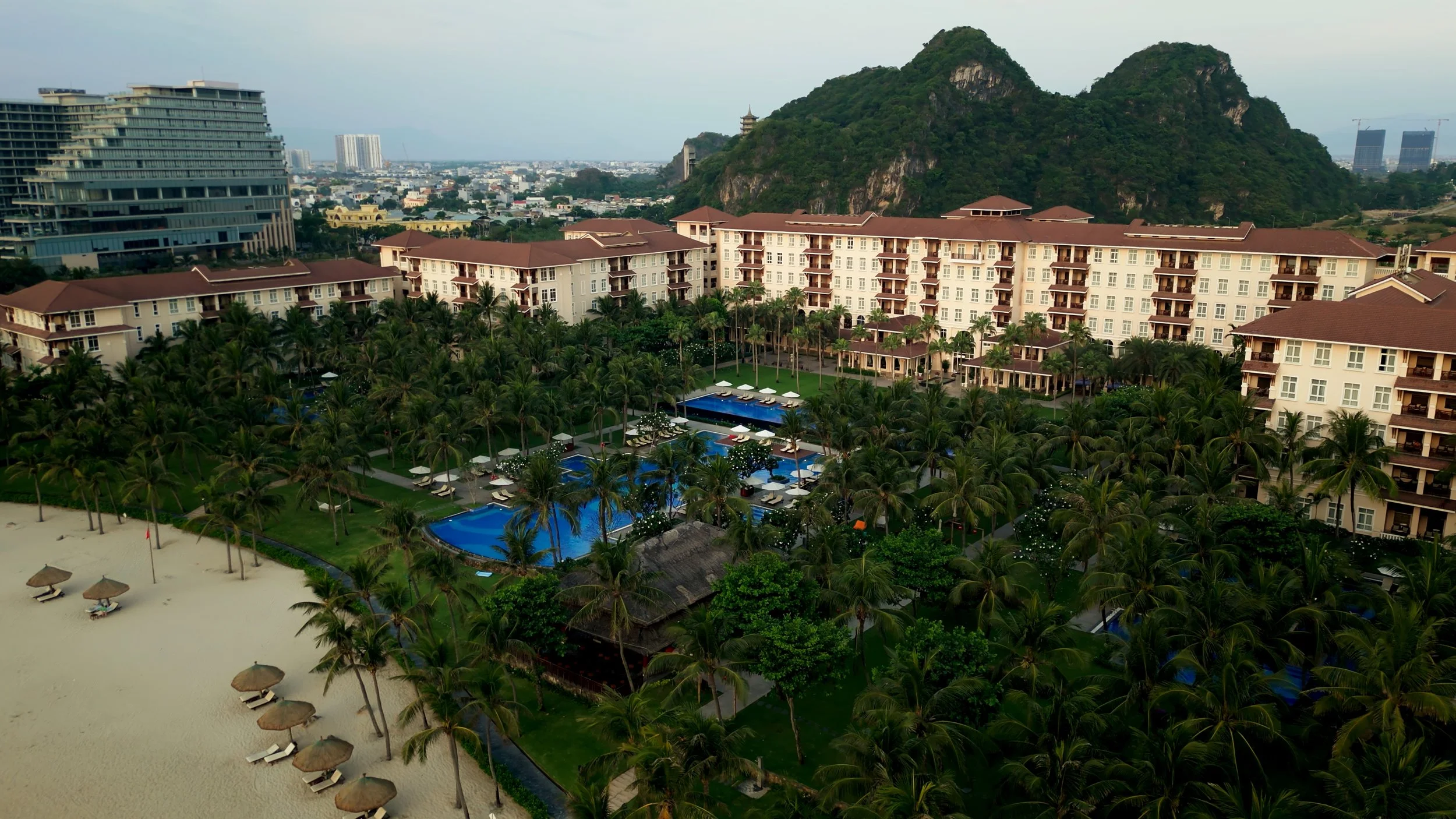 Main video marriott danang_01_00_04_11.jpg