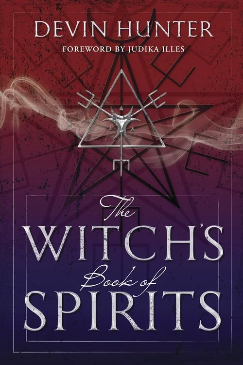 The Witch's Book of Spirits By Devin Hunter (Author)