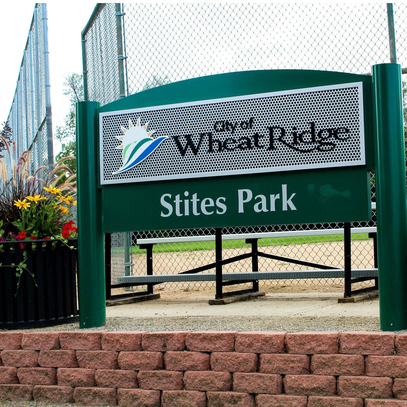 wrsign2.jpg