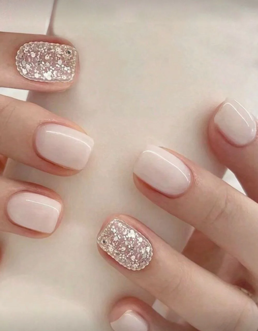Uñas 16