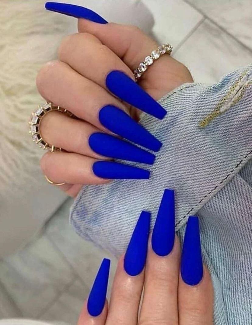 Uñas 66