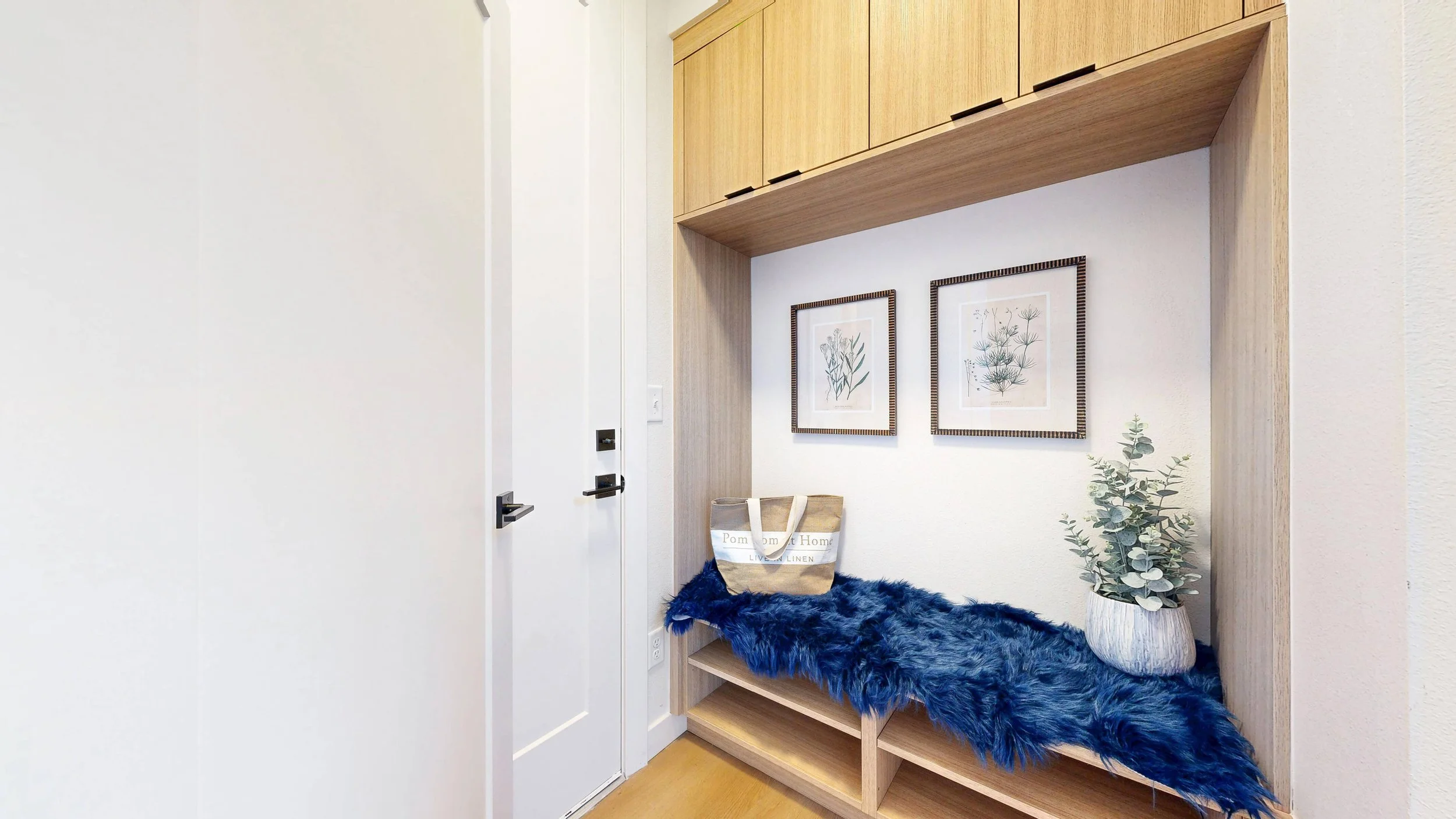 14 - 913 Edge Cir Longmont, CO 80501 (1).jpg