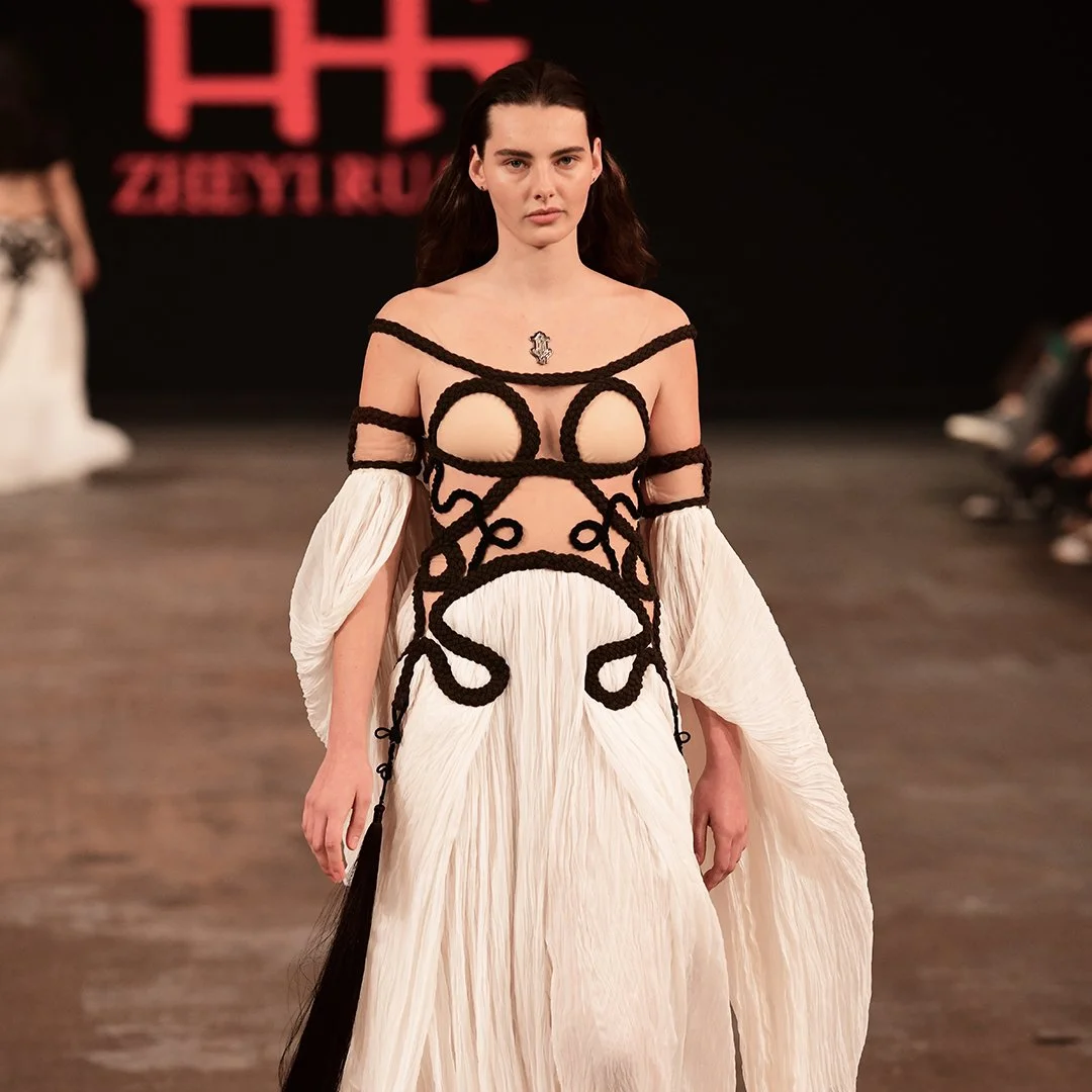 9. Future of Fashion_5219_1sq_sm.jpg