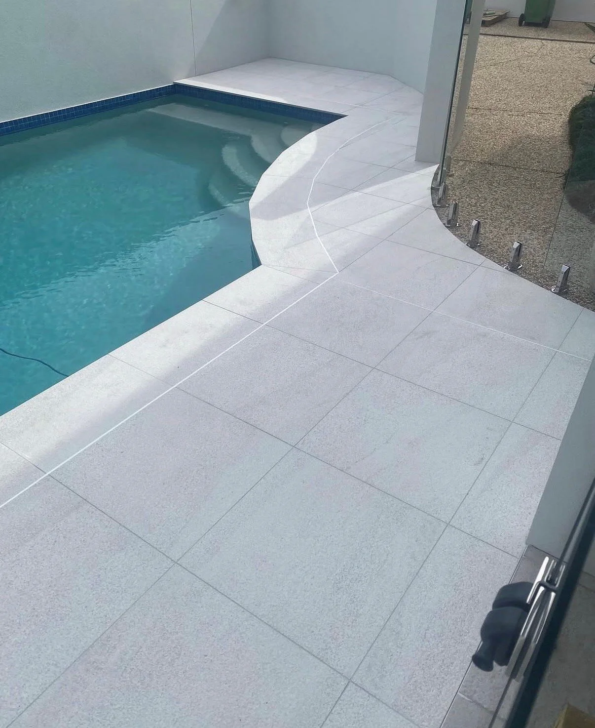 pool.jpg