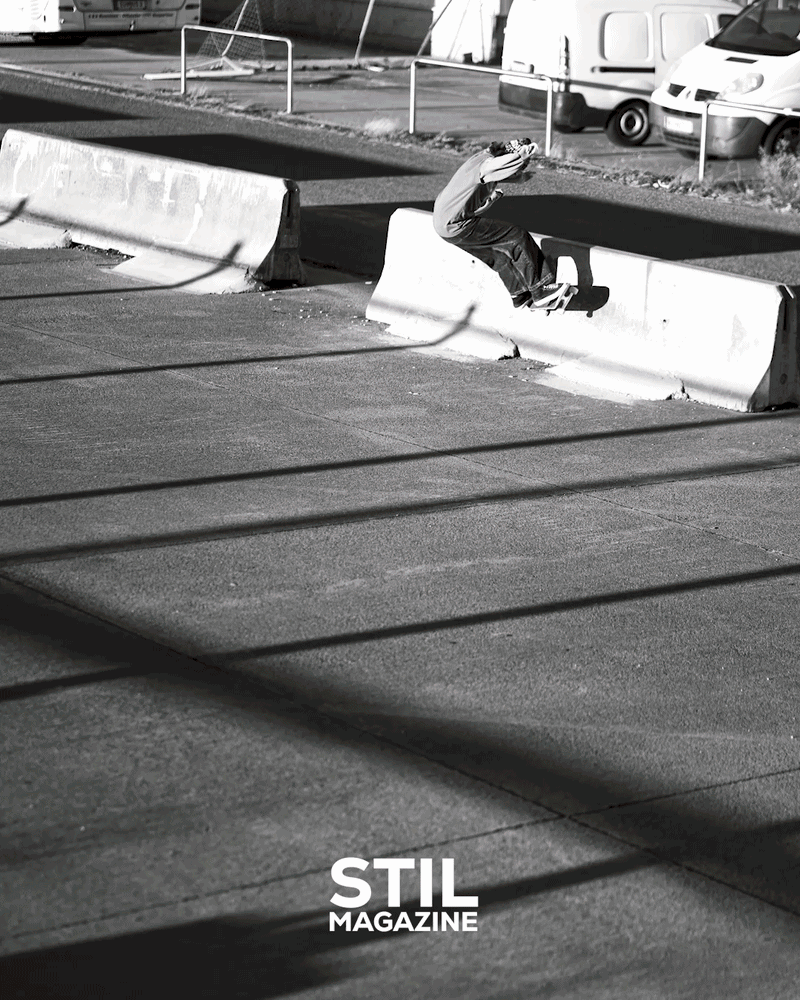 ezgif-556ab443ab27fac3.gif