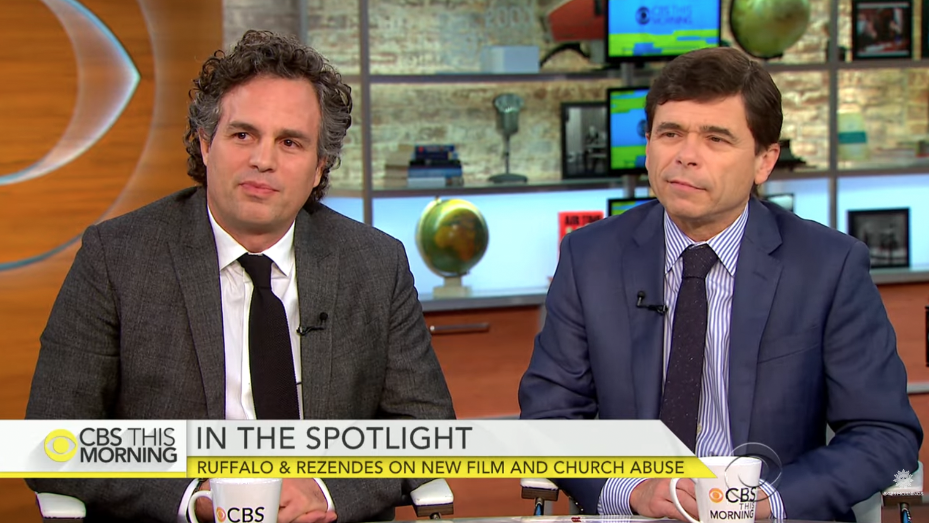 Mark Ruffalo and Mike Rezendes on CBS This Morning discussing the movie Spotlight