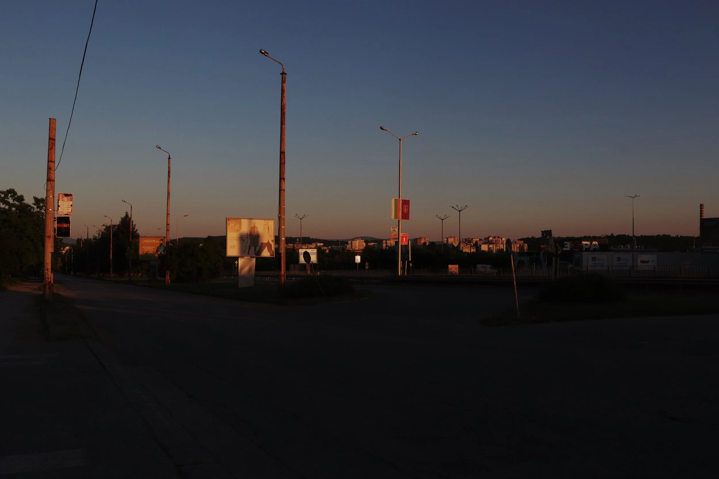 2E8BD8CE-5783-4EC2-904B-DE216656E773 2.jpg