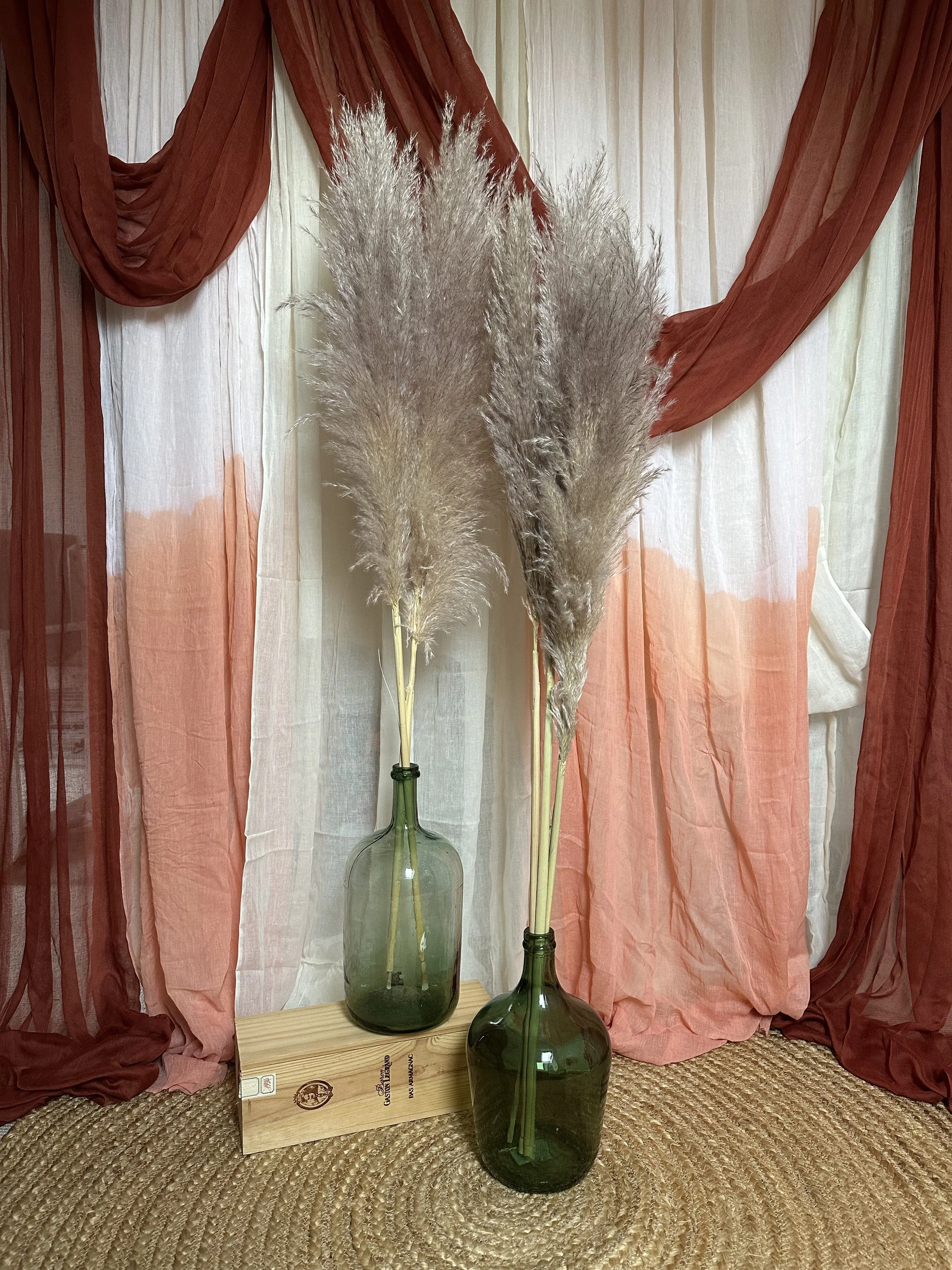 Pampas bottle