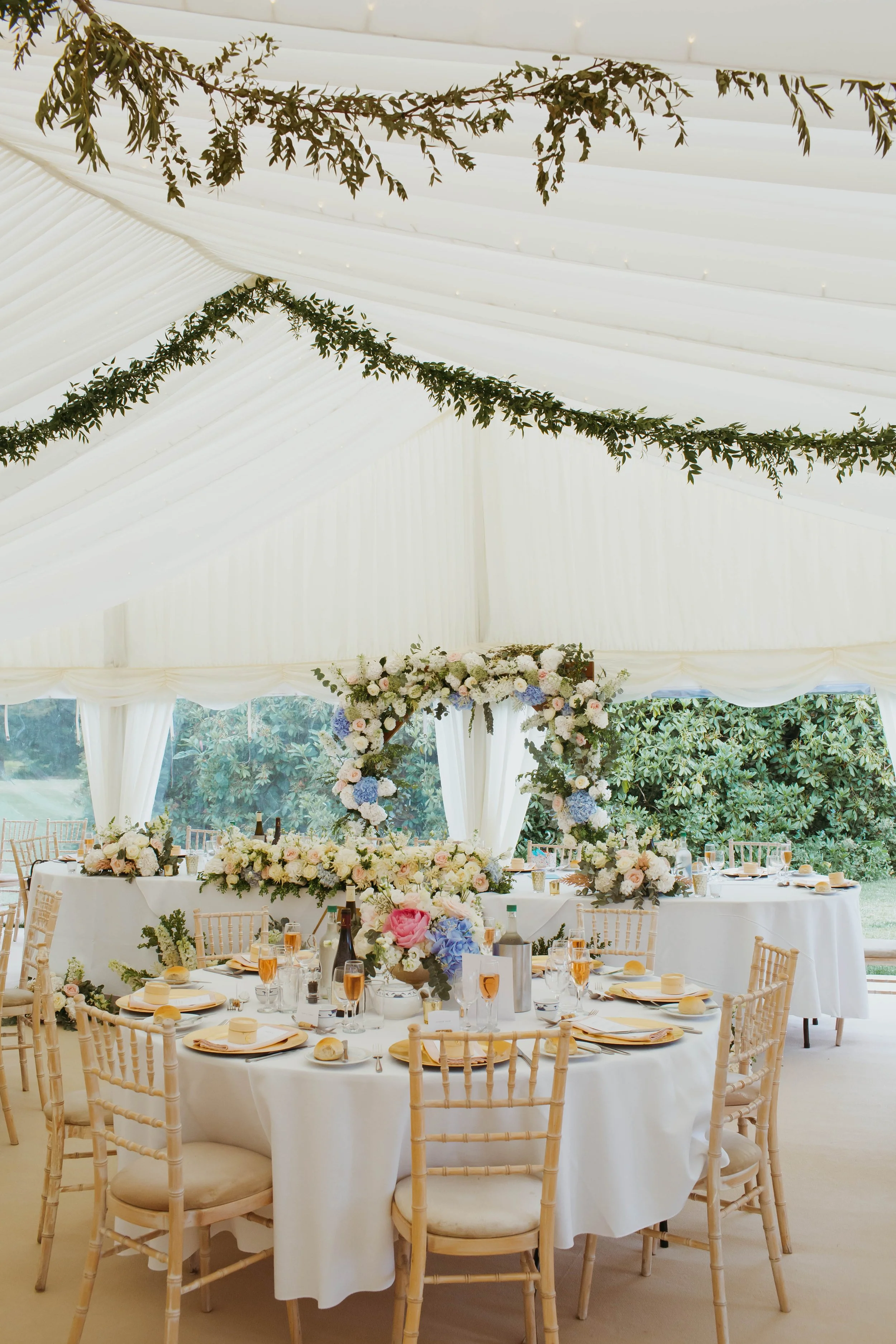 Wonderlands Wedding Decor Jersey Florist Stylist