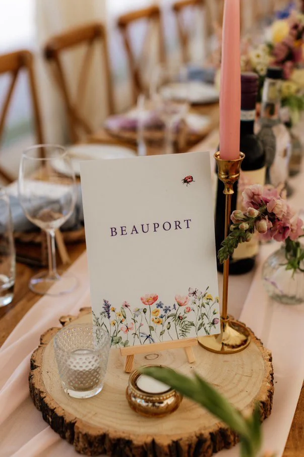 Wonderlands Wedding decor7.jpg