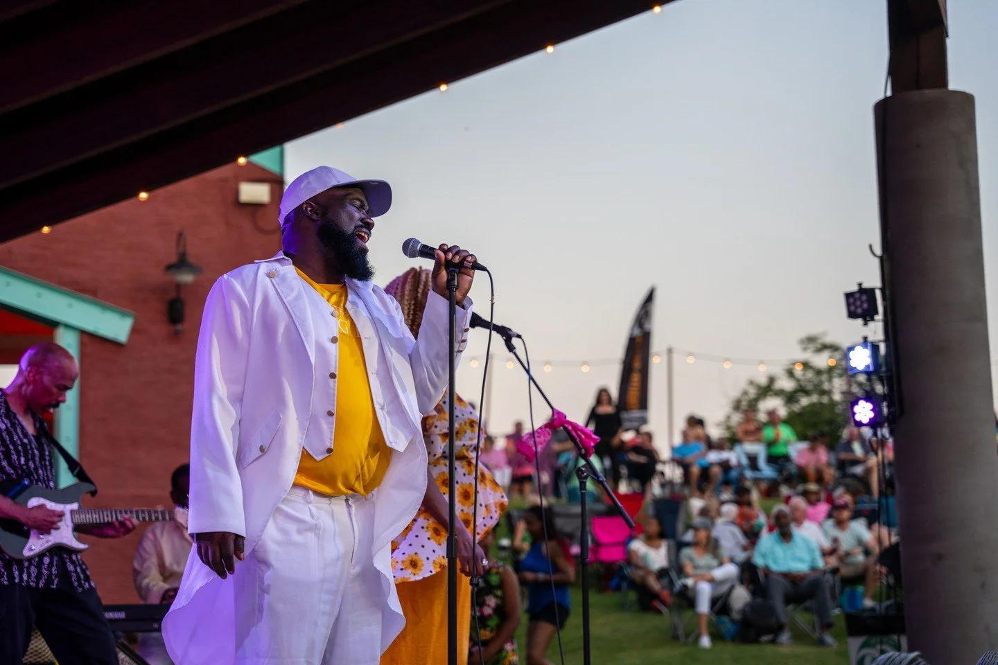 The King Beez are heading to Jackson&rsquo;s AMP at the Market tonight at 7:30, and this is one show you won't want to watch from the back. 😏

Claim your spot, bring a lawn chair, and we'll see you there.