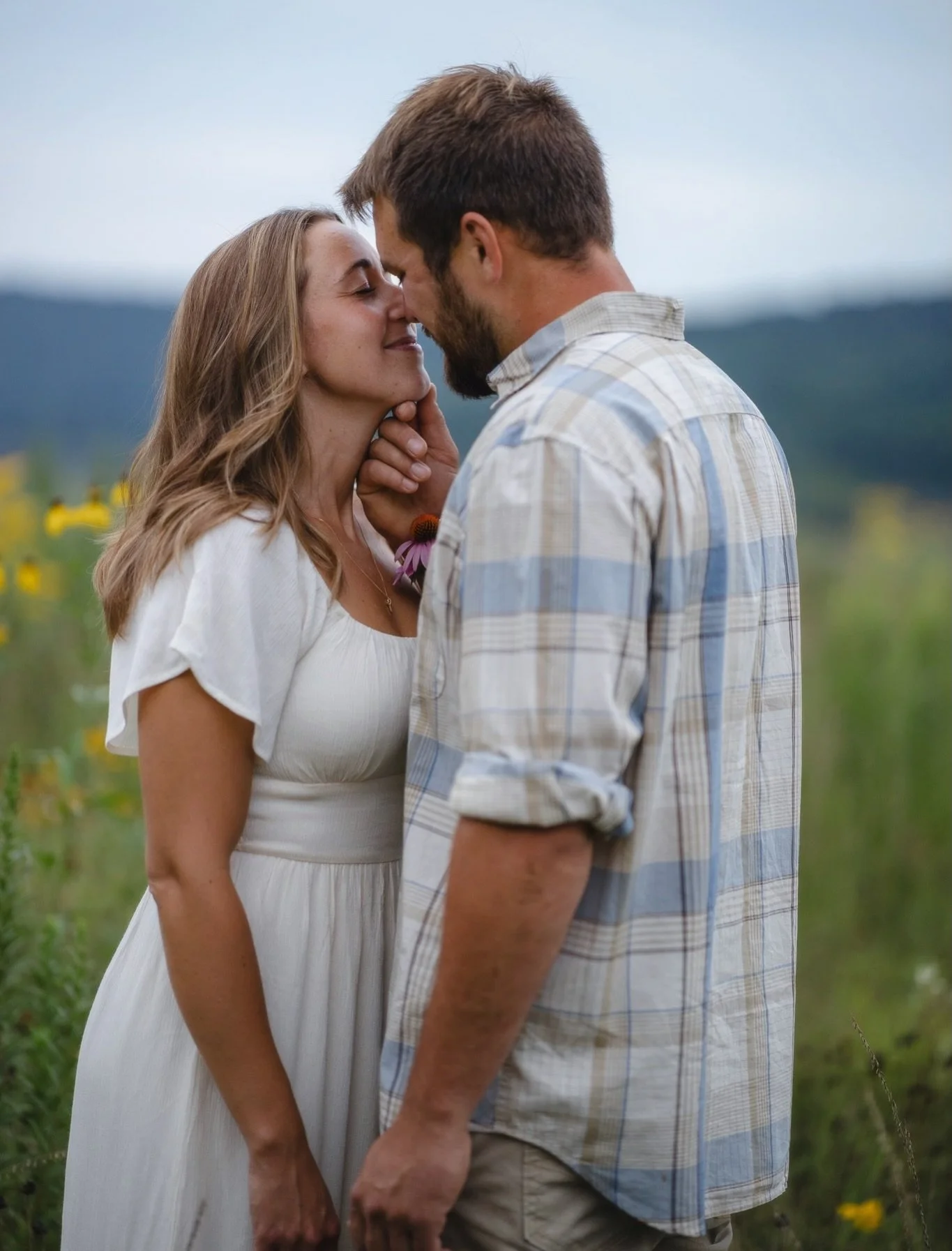 Engaged 💍

&ldquo;I have found the one my soul loves..&rdquo;

Chasing these two through the flower fields sounded like a perfect Saturday night 🌻

Congratulations @kristeneng15 🤍

(Song of Solomon 3:4)

#engagements #flowerfield #coupleinlove