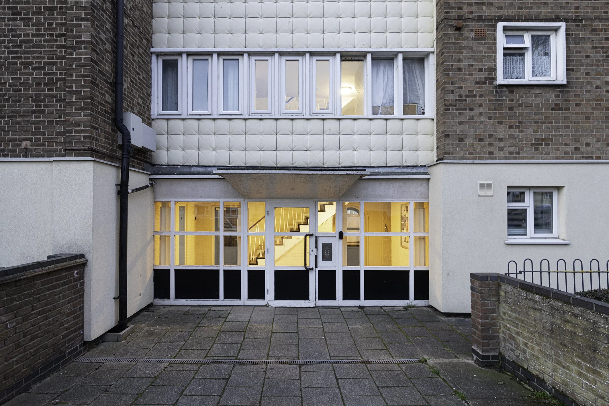 Entrance 03.jpg