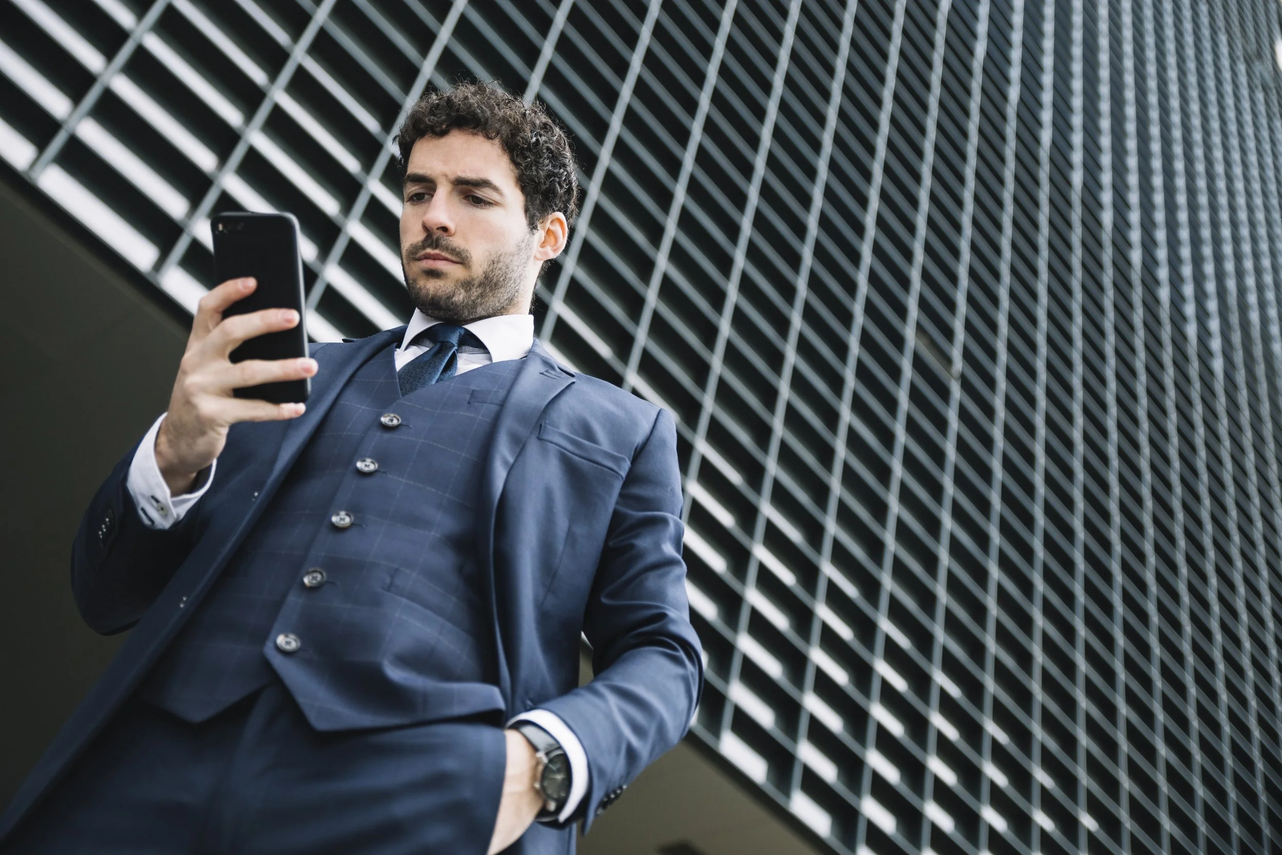 Why Commenting on LinkedIn May Be More Valuable Than Posting, and Why Most Executives Overlook It