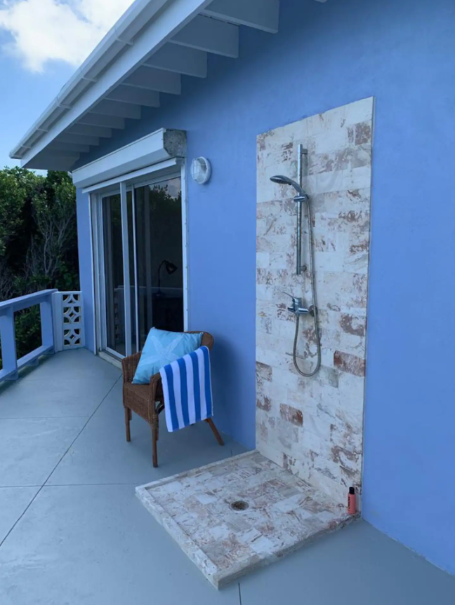 outdoorshower.png