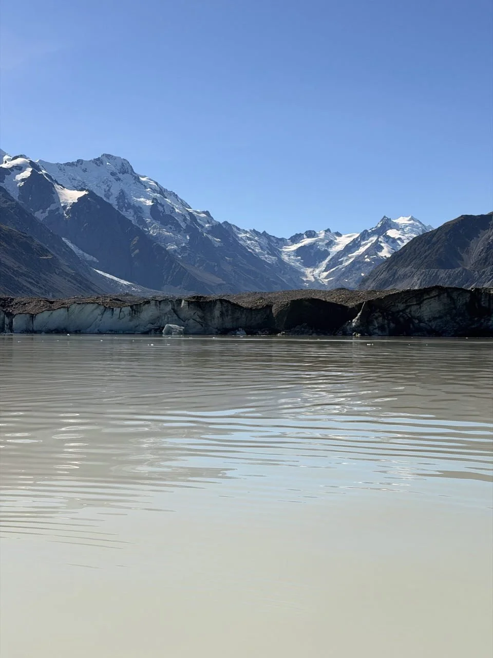 032_2026-03-23_glacier-lake.jpg