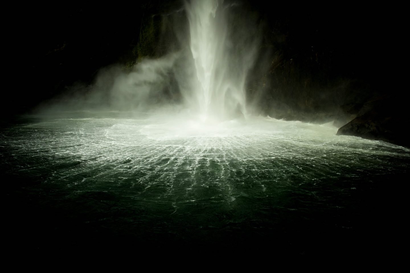114_2026-03-27_milford-sound.jpg