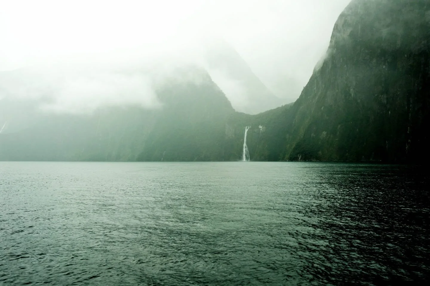 130_2026-03-27_milford-sound.jpg