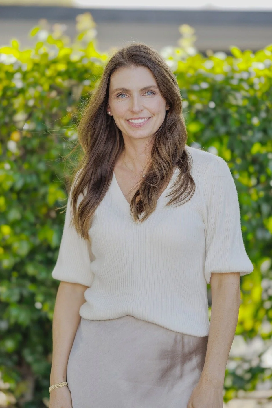 Professional headshot of Dr. Elise Bisbee, a licensed clinical psychologist in Los Gatos and all of California