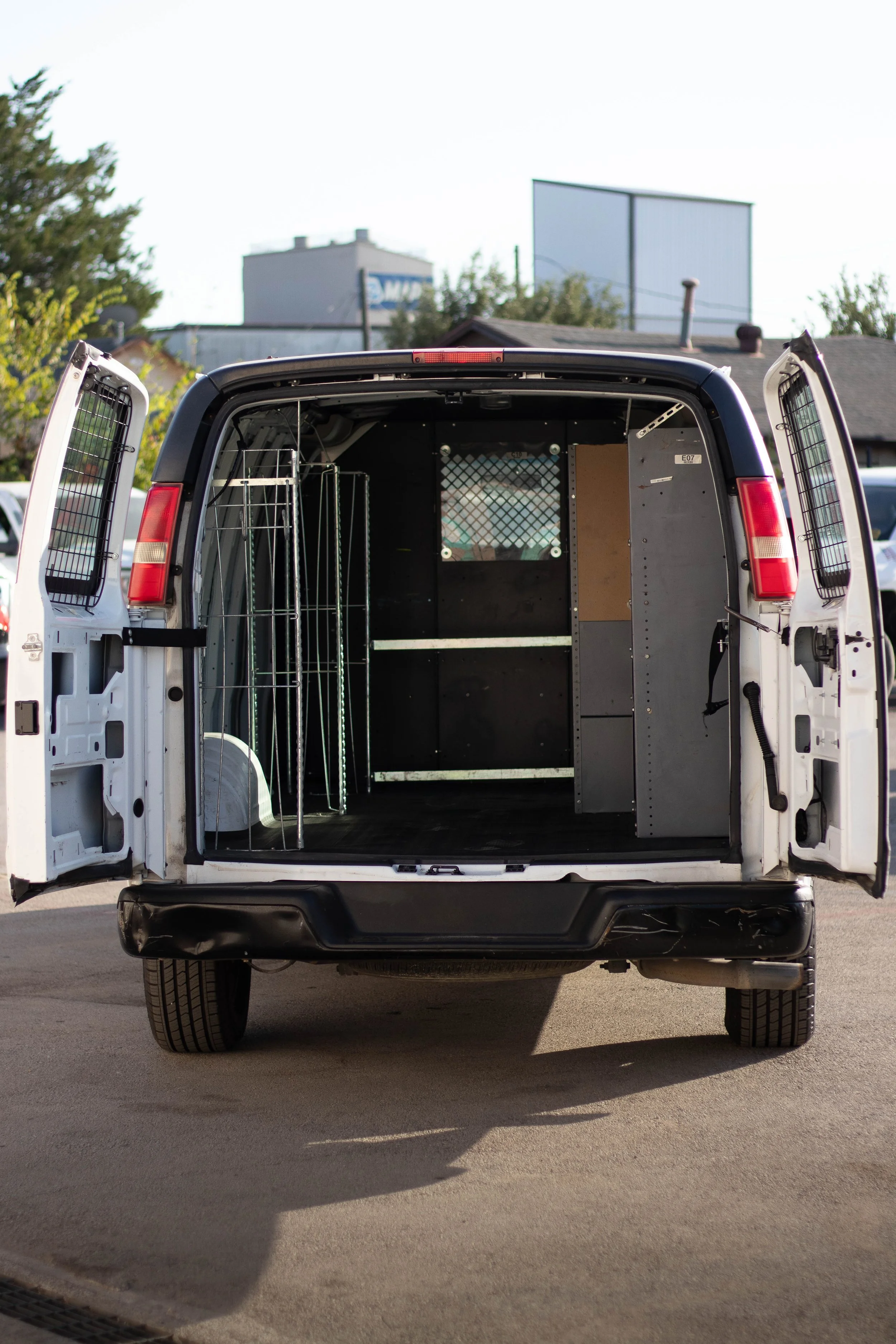 Nikaw Auto Sales_ Work Van-5606.JPG